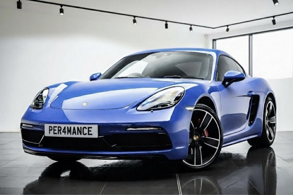 Used Porsche Cayman 2018 for sale - 76559354: Photo 6