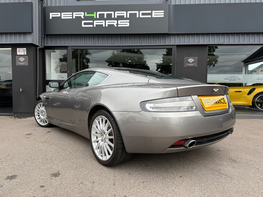 Used Aston Martin DB9 2006 for sale - 76080410: Photo 2