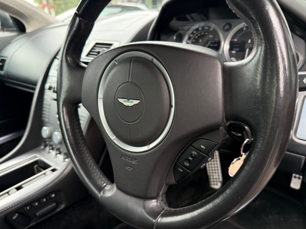 Used Aston Martin DB9 2006 for sale - 76080410: Photo 33