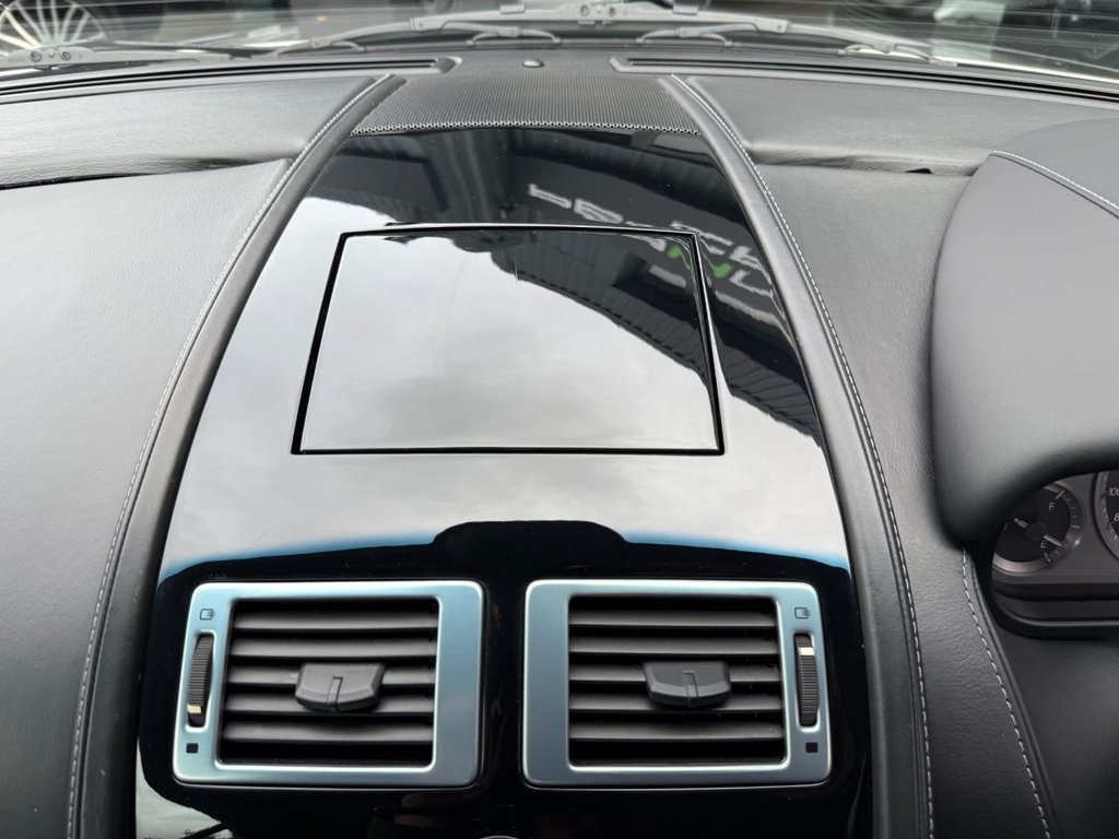 Used Aston Martin DB9 2006 for sale - 76080410: Photo 42