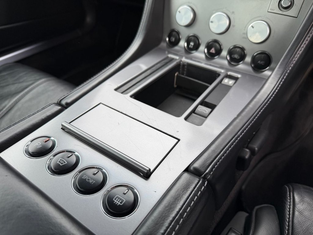 Used Aston Martin DB9 2006 for sale - 76080410: Photo 45
