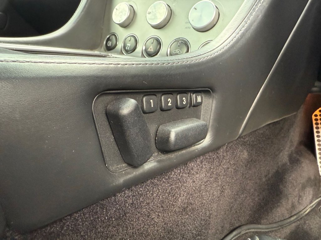 Used Aston Martin DB9 2006 for sale - 76080410: Photo 48