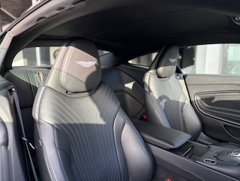Used Aston Martin DB11 2020 for sale - 79058645: Photo
