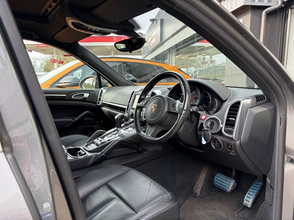 Used Porsche Cayenne 2013 for sale - 77463378: Photo 35