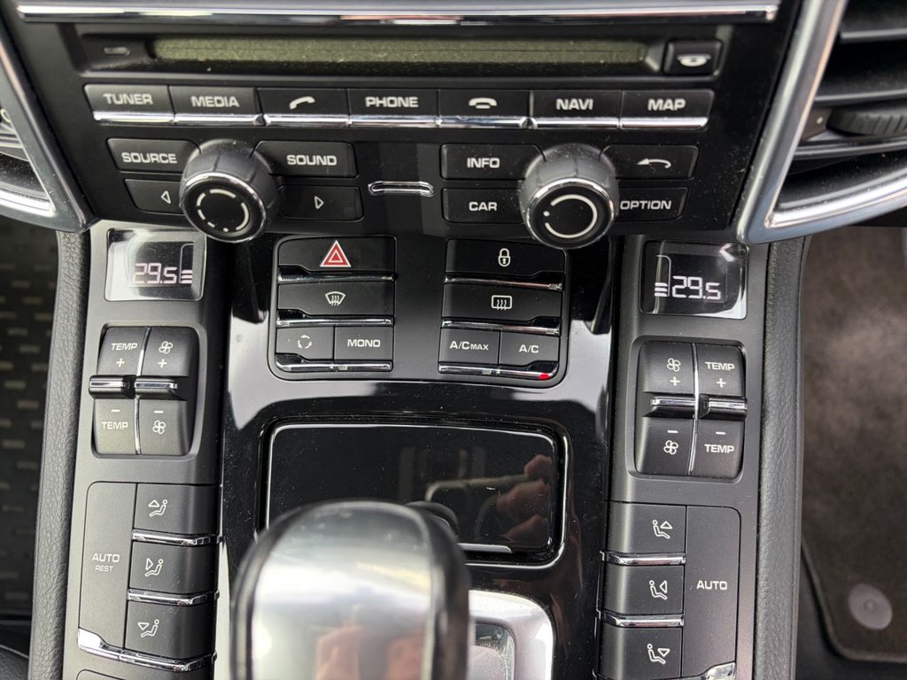 Used Porsche Cayenne 2013 for sale - 77463378: Photo 46