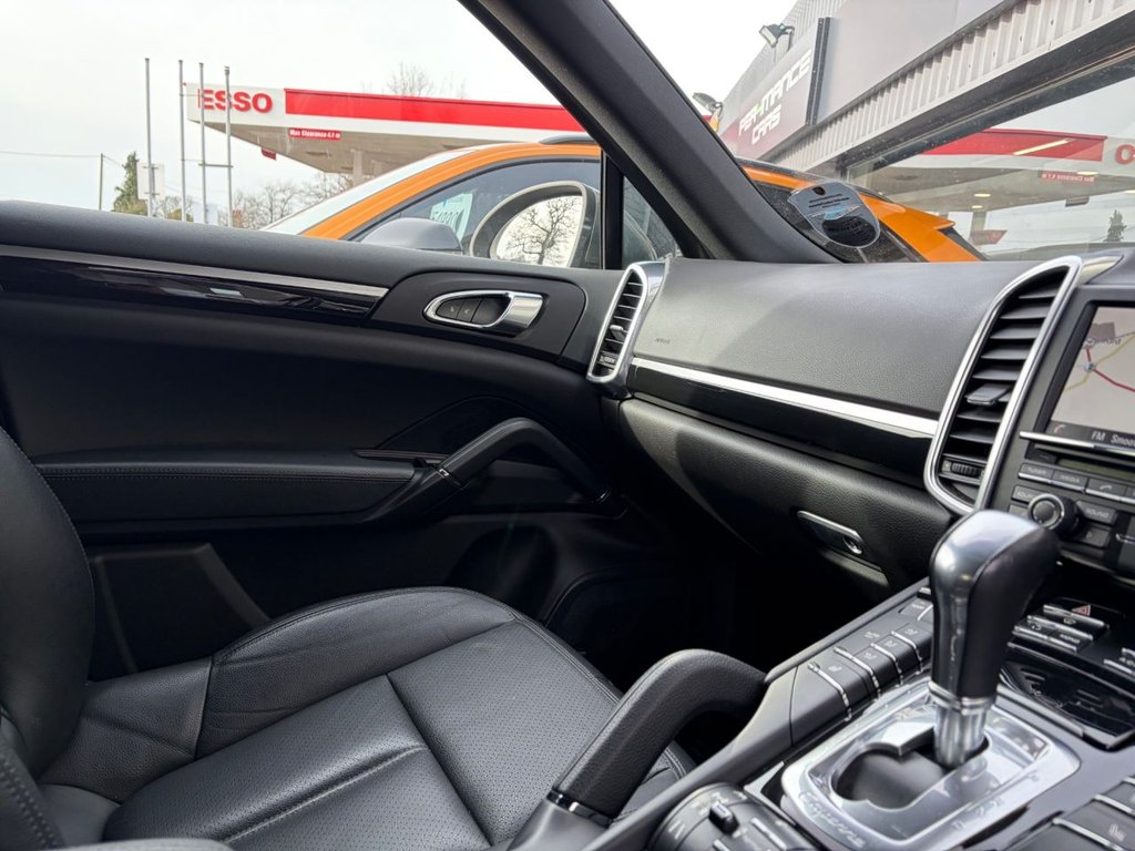 Used Porsche Cayenne 2013 for sale - 77463378: Photo 49
