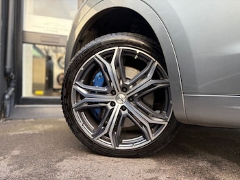 Used Maserati Levante 2021 for sale - 77384245: Photo