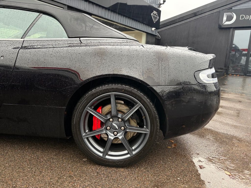 Used Aston Martin DB9 2006 for sale - 76950633: Photo 28