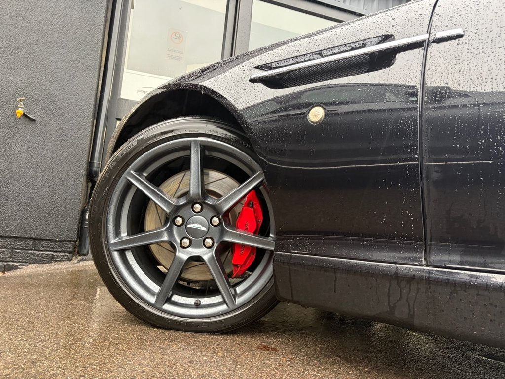 Used Aston Martin DB9 2006 for sale - 76950633: Photo 3