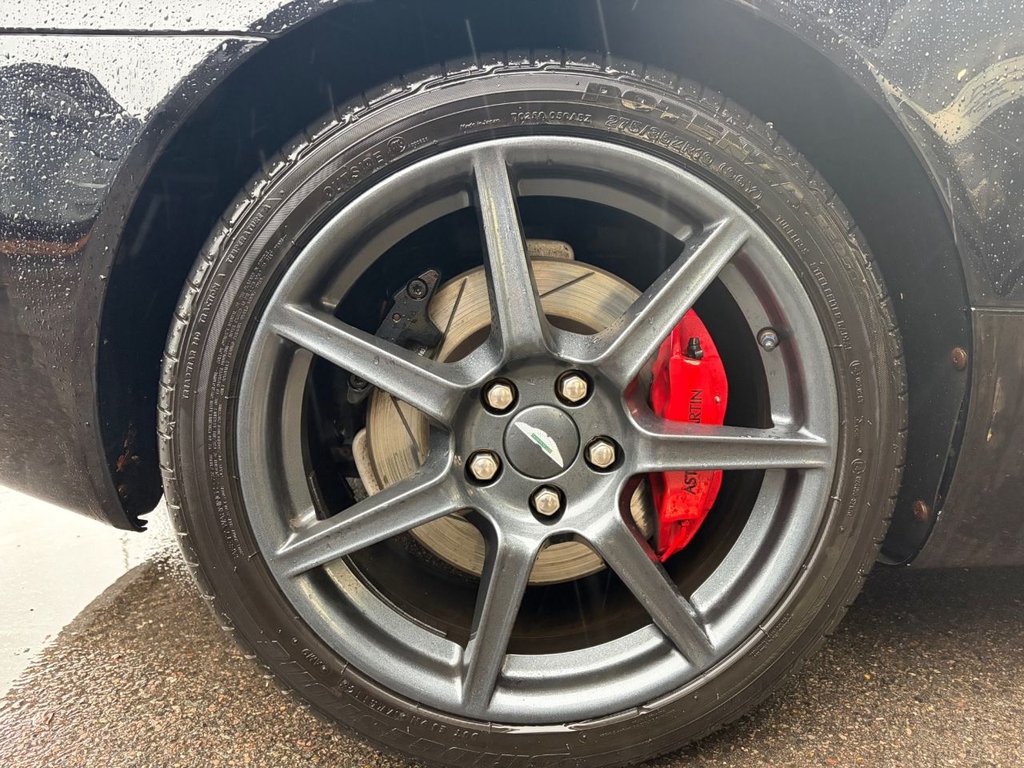 Used Aston Martin DB9 2006 for sale - 76950633: Photo 32