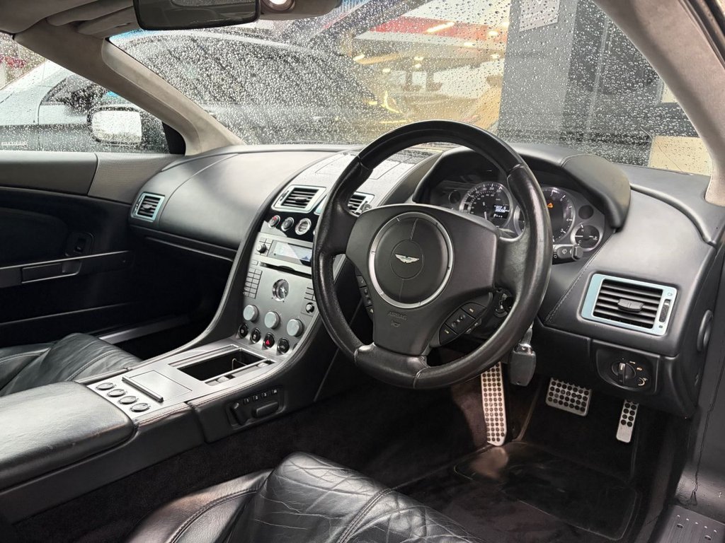 Used Aston Martin DB9 2006 for sale - 76950633: Photo 4