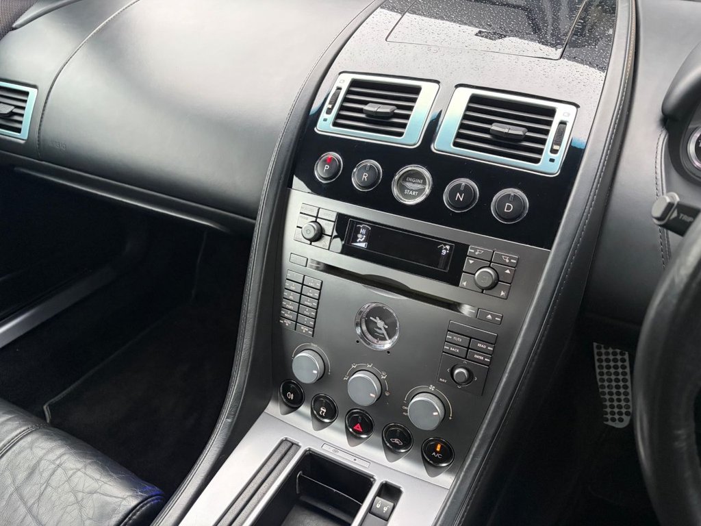 Used Aston Martin DB9 2006 for sale - 76950633: Photo 43