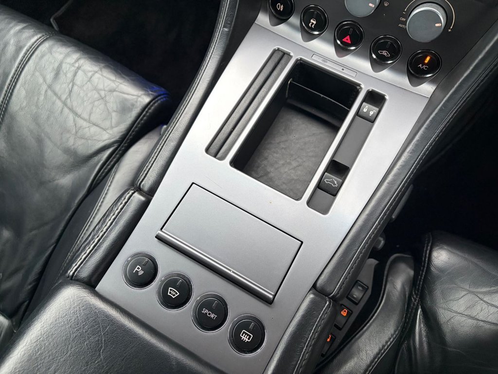 Used Aston Martin DB9 2006 for sale - 76950633: Photo 47