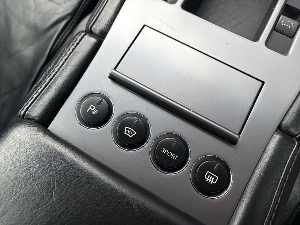 Used Aston Martin DB9 2006 for sale - 76950633: Photo 49