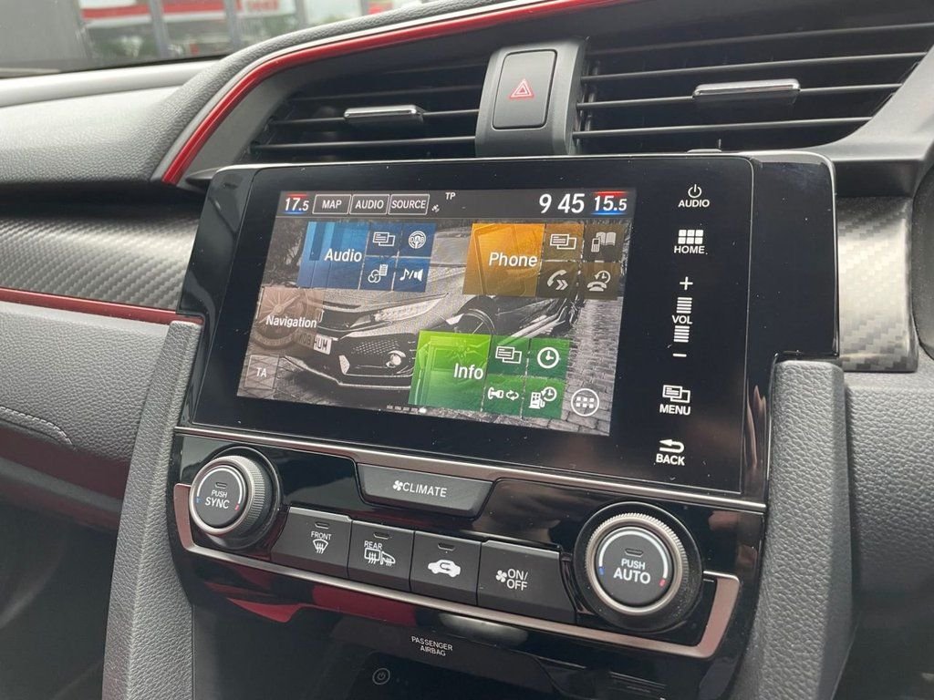 Used Honda Civic 2018 for sale - 77263425: Photo 19