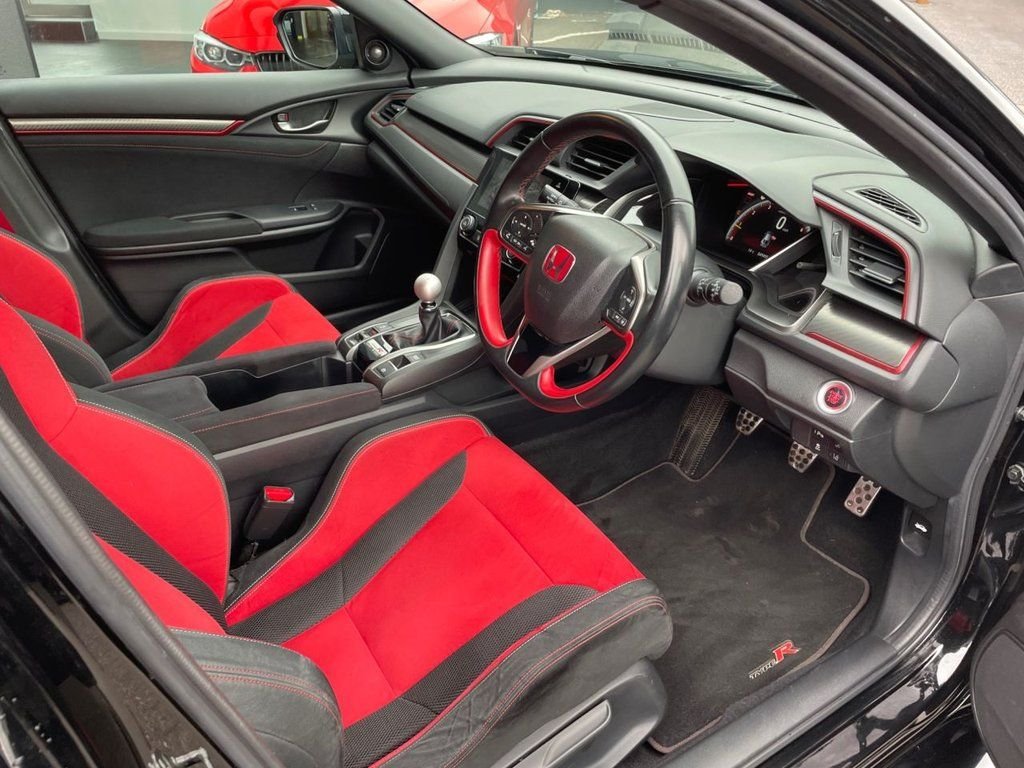 Used Honda Civic 2018 for sale - 77263425: Photo 4