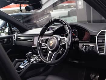 Used Porsche Cayenne 2019 for sale - 79818356: Photo