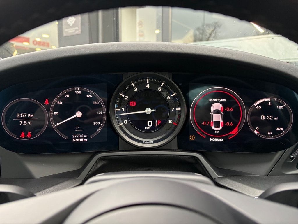 Used Porsche 911 2021 for sale - 77302817: Photo 48