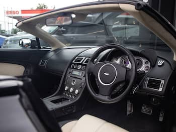 Used Aston Martin Vantage 2018 for sale - 79667177: Photo