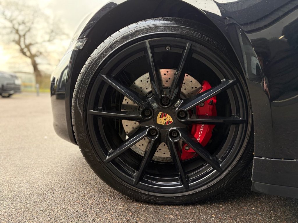 Used Porsche 911 2021 for sale - 77835091: Photo 31