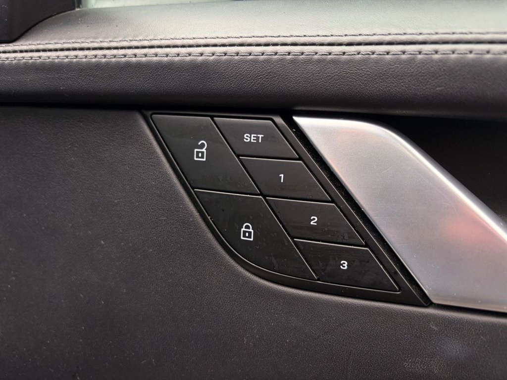 Used Porsche 911 2021 for sale - 77835091: Photo 38