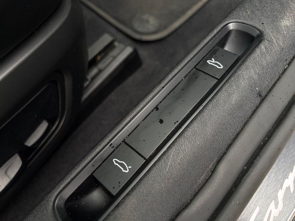 Used Porsche 911 2021 for sale - 77835091: Photo 41