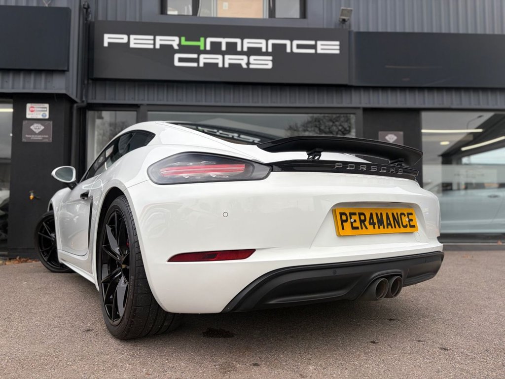 Used Porsche Cayman 2021 for sale - 77072594: Photo 24