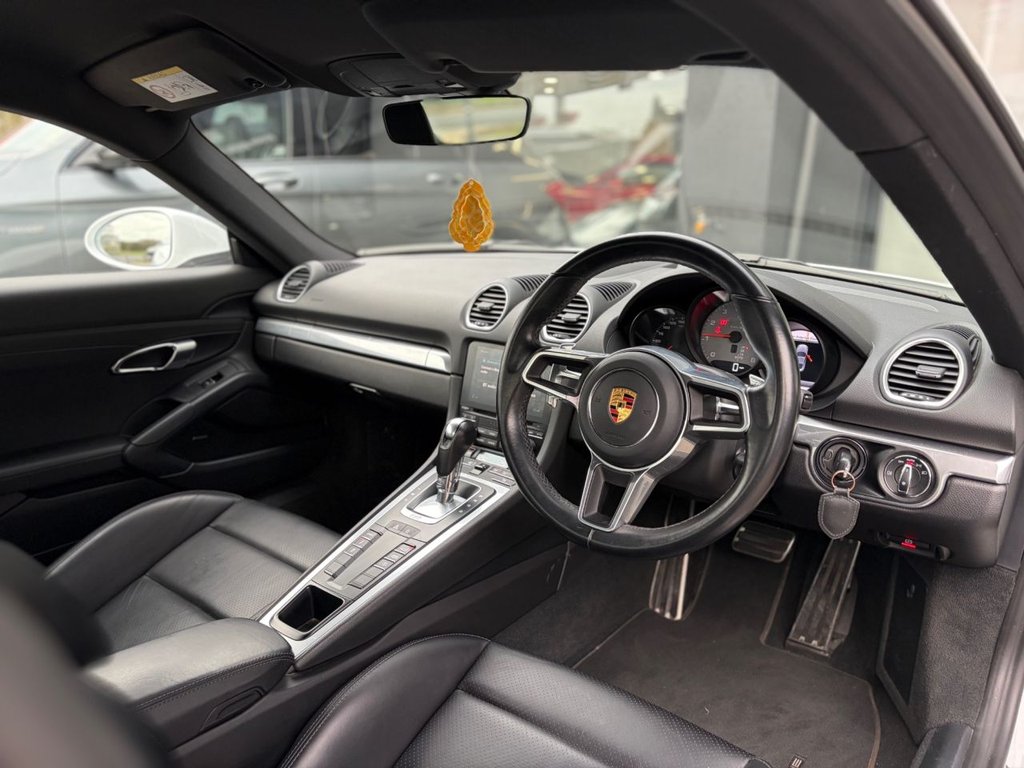 Used Porsche Cayman 2021 for sale - 77072594: Photo 42