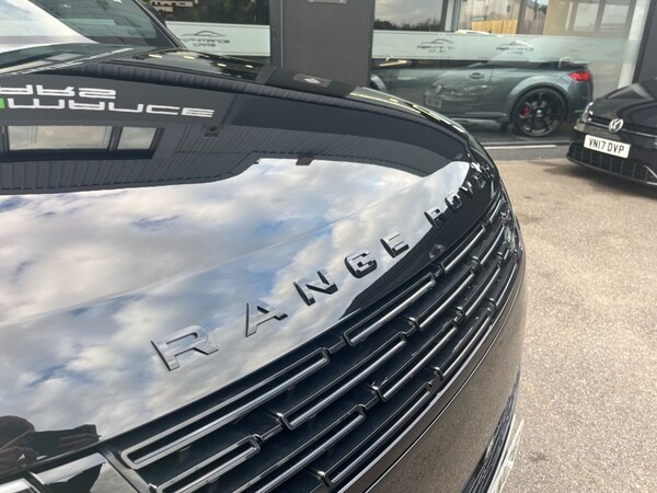 Used Land Rover Range Rover Sport 2023 for sale - 76132738: Photo 11