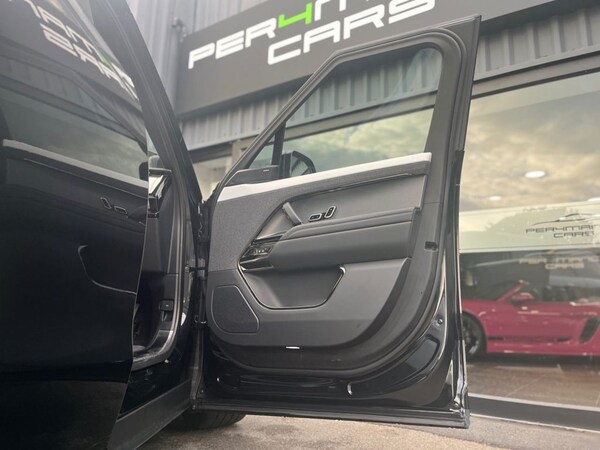 Used Land Rover Range Rover Sport 2023 for sale - 76132738: Photo 35