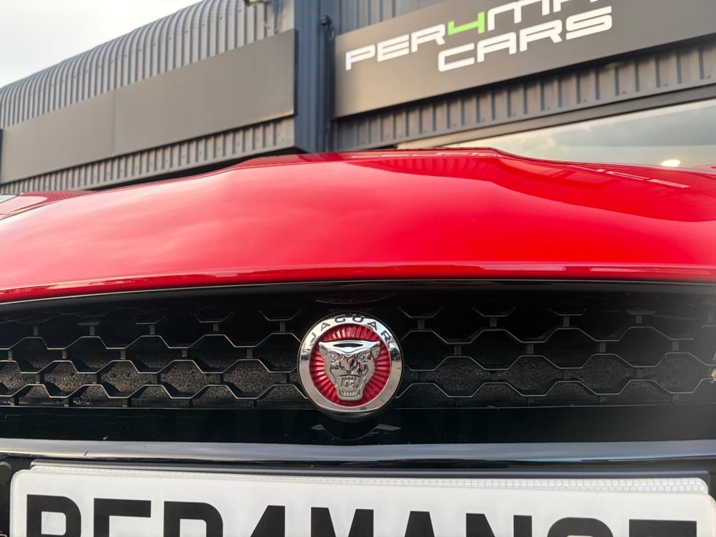 Used Jaguar F-Type 2019 for sale - 76510080: Photo 15