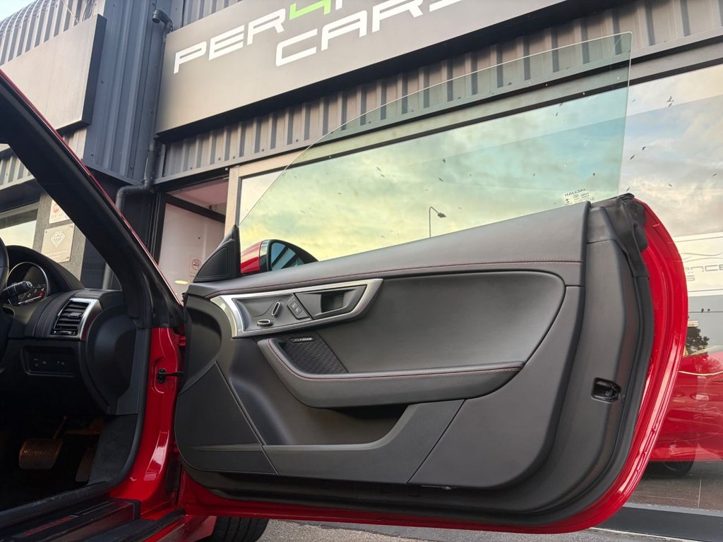 Used Jaguar F-Type 2019 for sale - 76510080: Photo 36