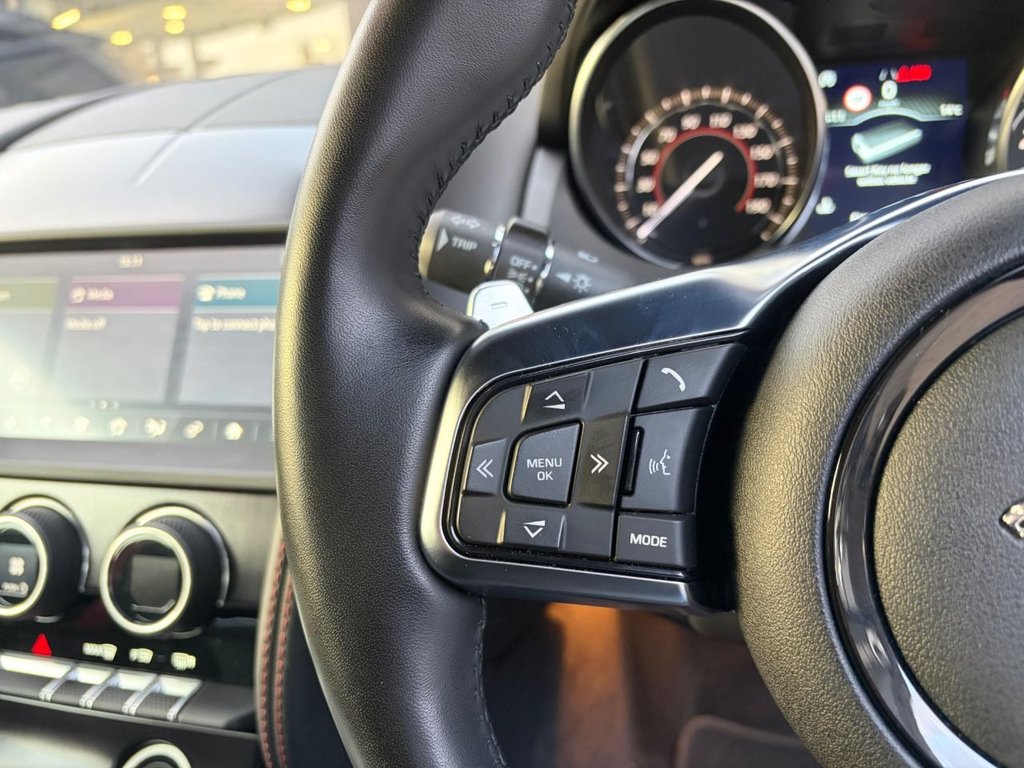Used Jaguar F-Type 2019 for sale - 76510080: Photo 41