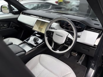 Used Land Rover Range Rover Sport 2023 for sale - 78806127: Photo