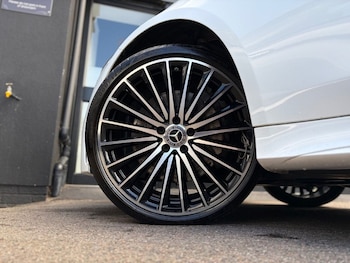 Used Mercedes-Benz CLS 2022 for sale - 78570331: Photo