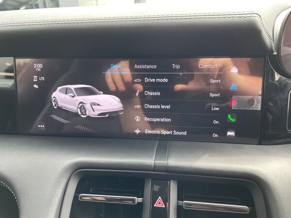 Used Porsche Taycan 2023 for sale - 75384215: Photo 17
