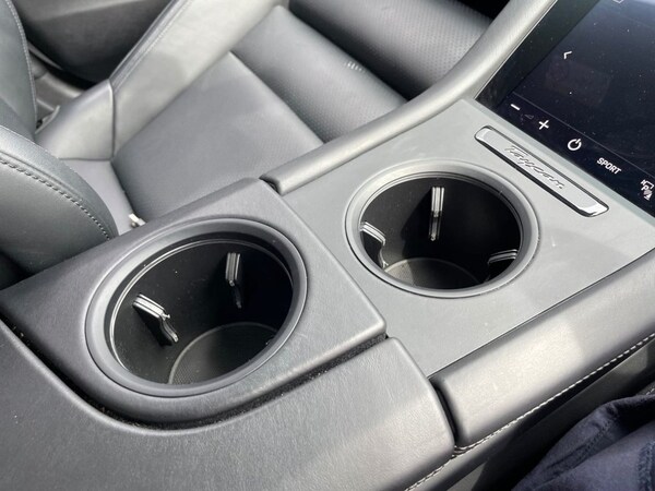 Used Porsche Taycan 2023 for sale - 75384215: Photo 18