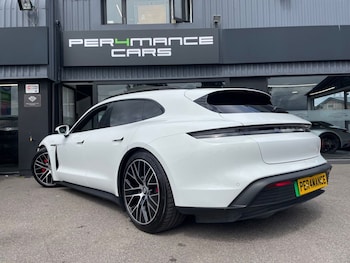 Used Porsche Taycan 2023 for sale - 75384215: Photo