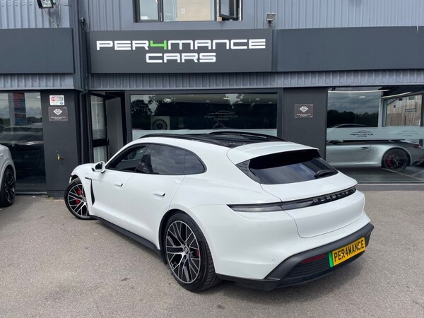 Used Porsche Taycan 2023 for sale - 75384215: Photo 30