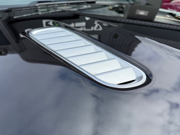 Used Aston Martin DB9 2014 for sale - 75739038: Photo 11