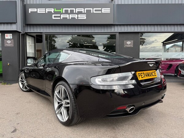 Used Aston Martin DB9 2014 for sale - 75739038: Photo 2