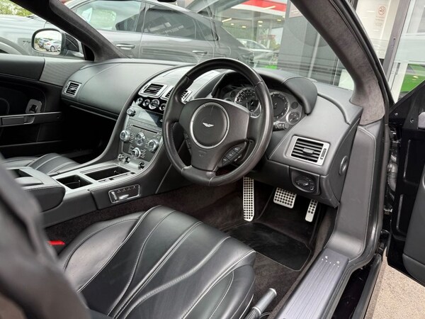 Used Aston Martin DB9 2014 for sale - 75739038: Photo 3