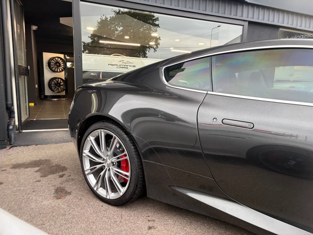 Used Aston Martin DB9 2013 for sale - 76711048: Photo 16