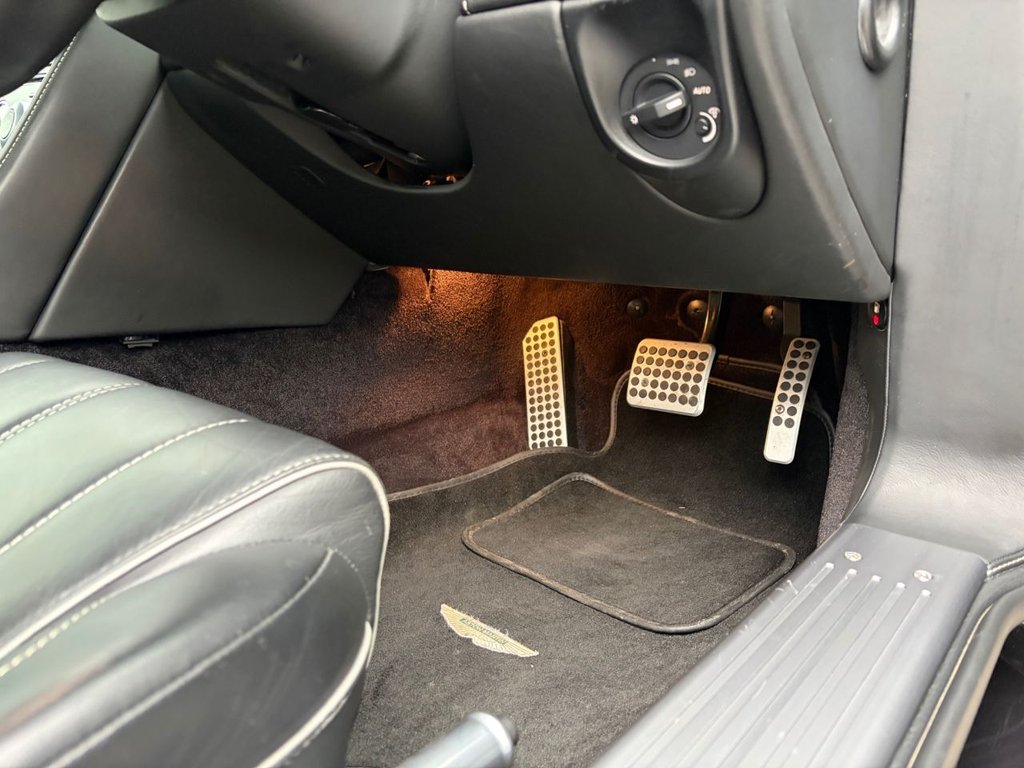 Used Aston Martin DB9 2013 for sale - 76711048: Photo 43