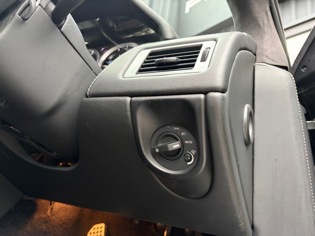 Used Aston Martin DB9 2013 for sale - 76711048: Photo 44