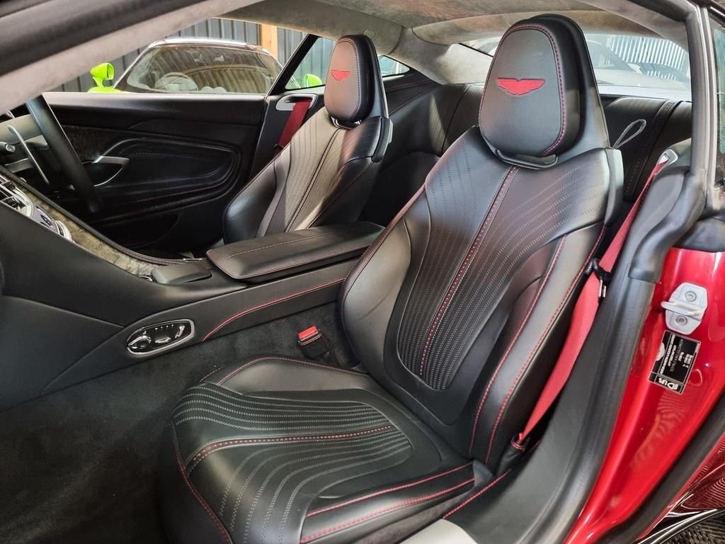 Used Aston Martin DB11 2018 for sale - 77693425: Photo 15