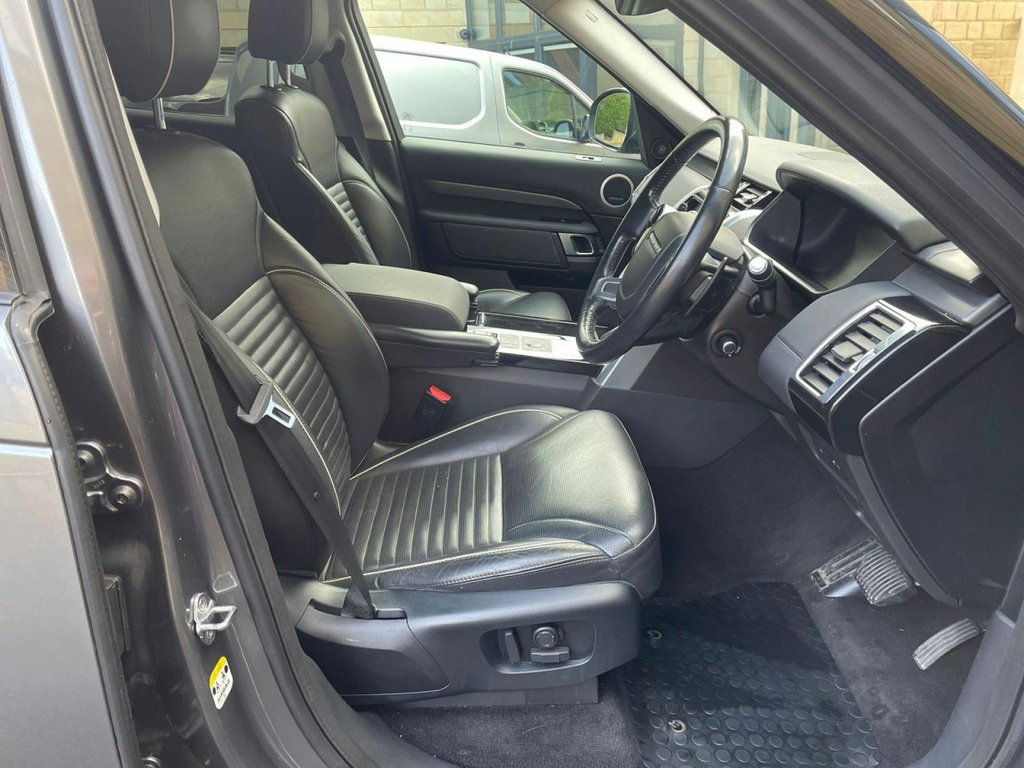 Used Land Rover Discovery 2018 for sale - 77937068: Photo 12