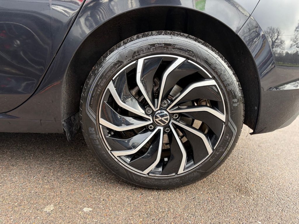 Used Volkswagen Golf 2023 for sale - 77422712: Photo 29