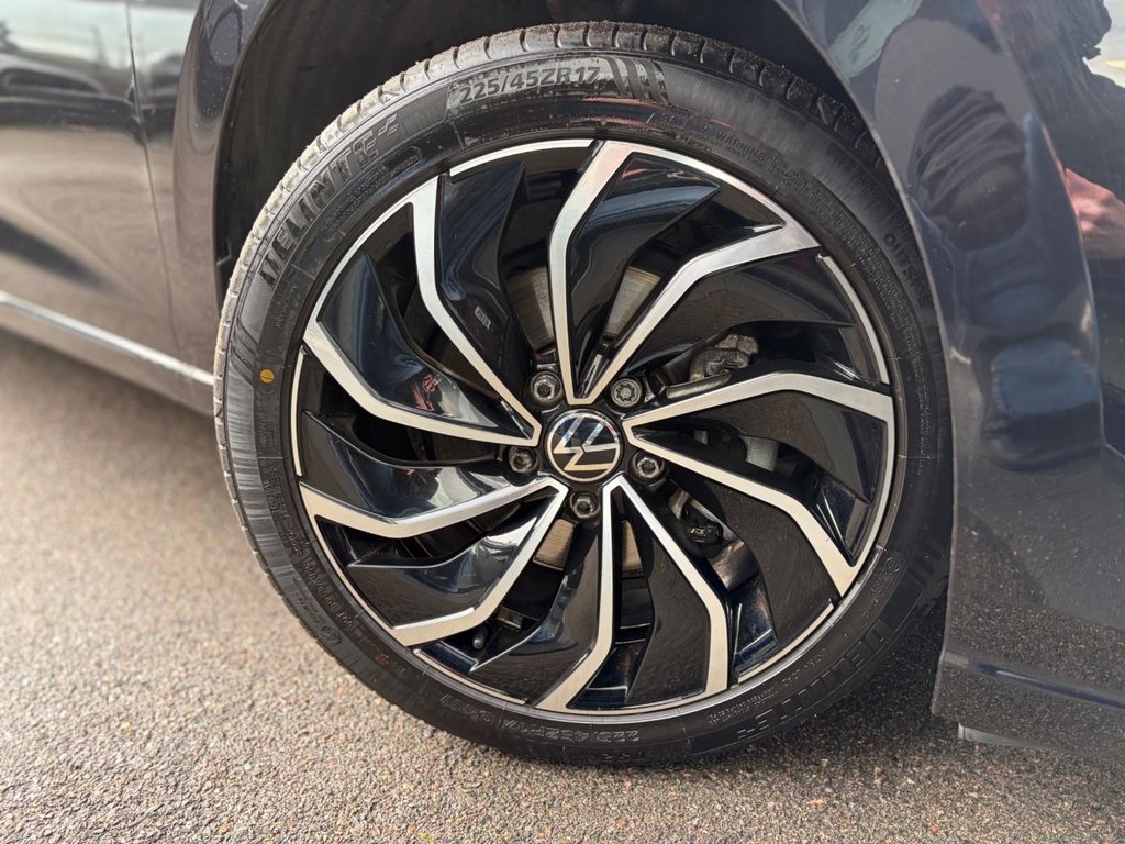 Used Volkswagen Golf 2023 for sale - 77422712: Photo 31