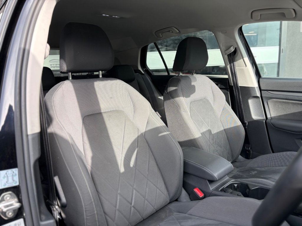 Used Volkswagen Golf 2023 for sale - 77422712: Photo 33